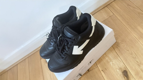 Off white out office - out, of